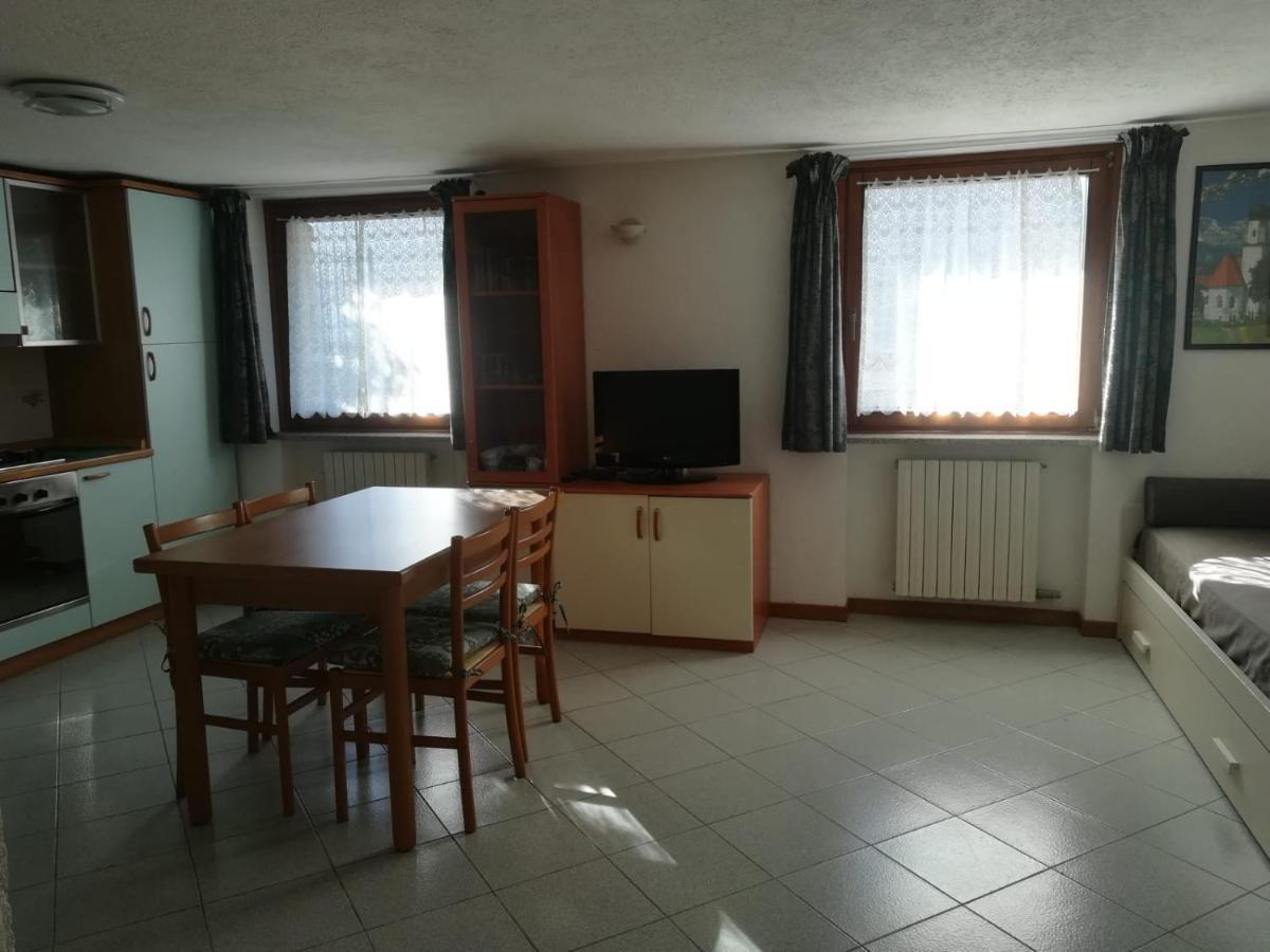 Appartamento Con Vista Chez Mary Roisan Exterior foto